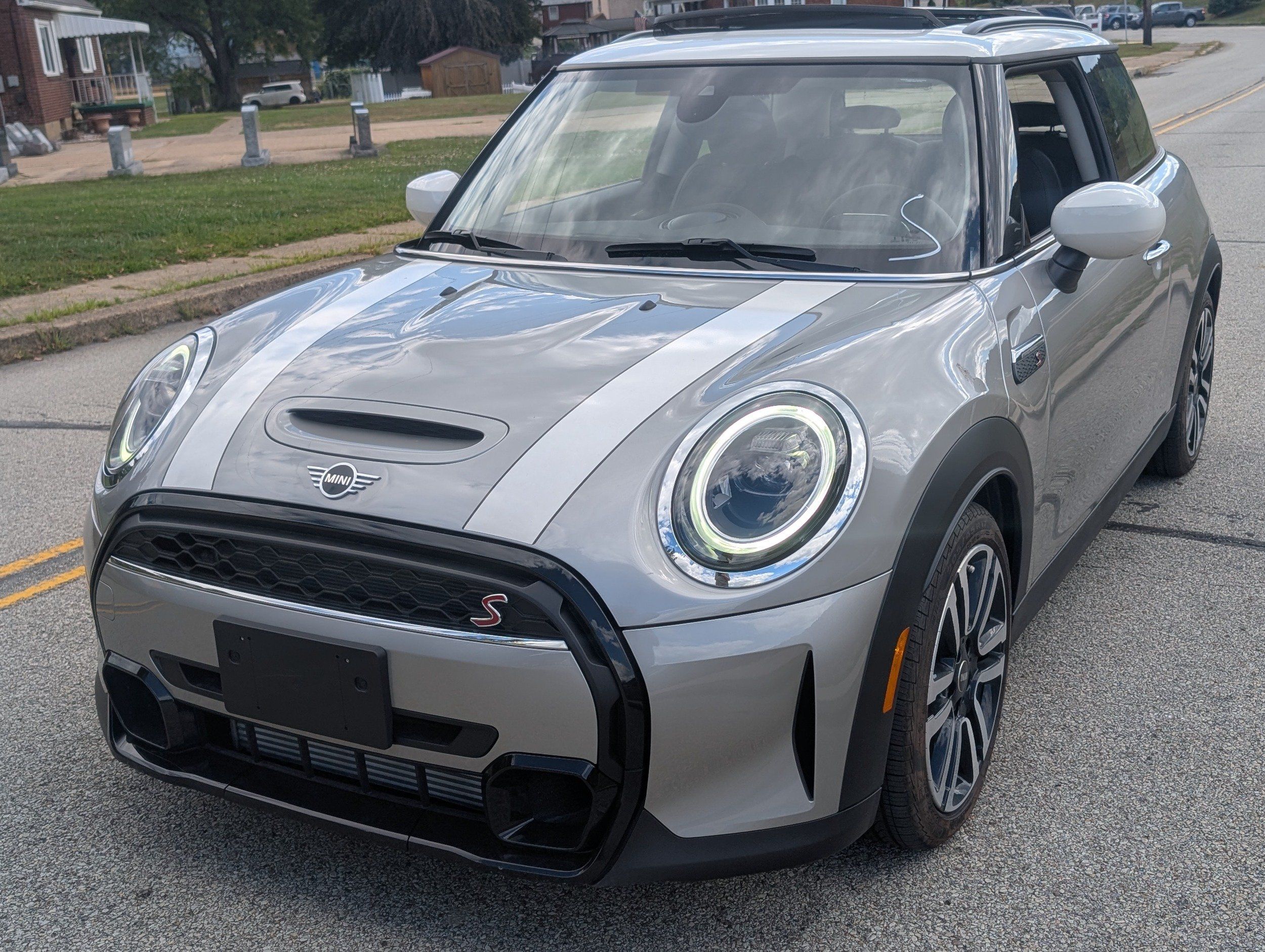 2024 Mini Cooper 2 Door Hardtop S photo 9