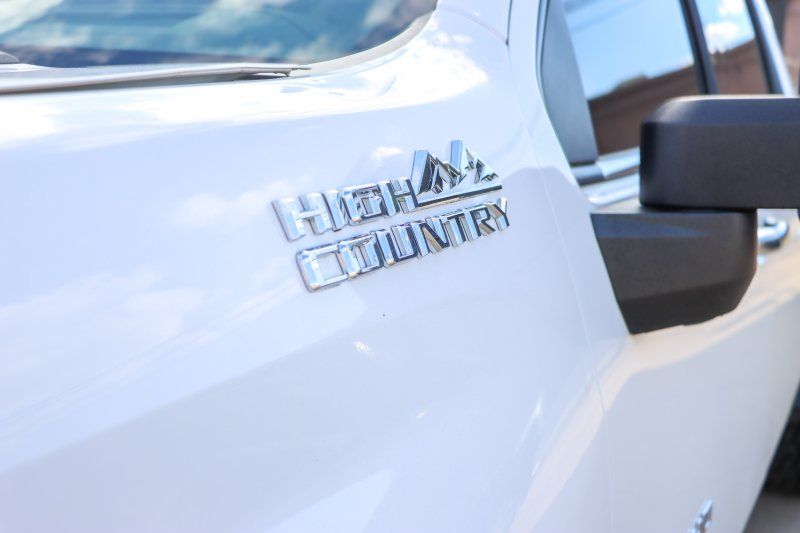 2020 Chevrolet Silverado 2500HD High Country - Photo 8