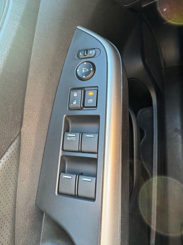 2015 Honda CR-V EX-L photo 10