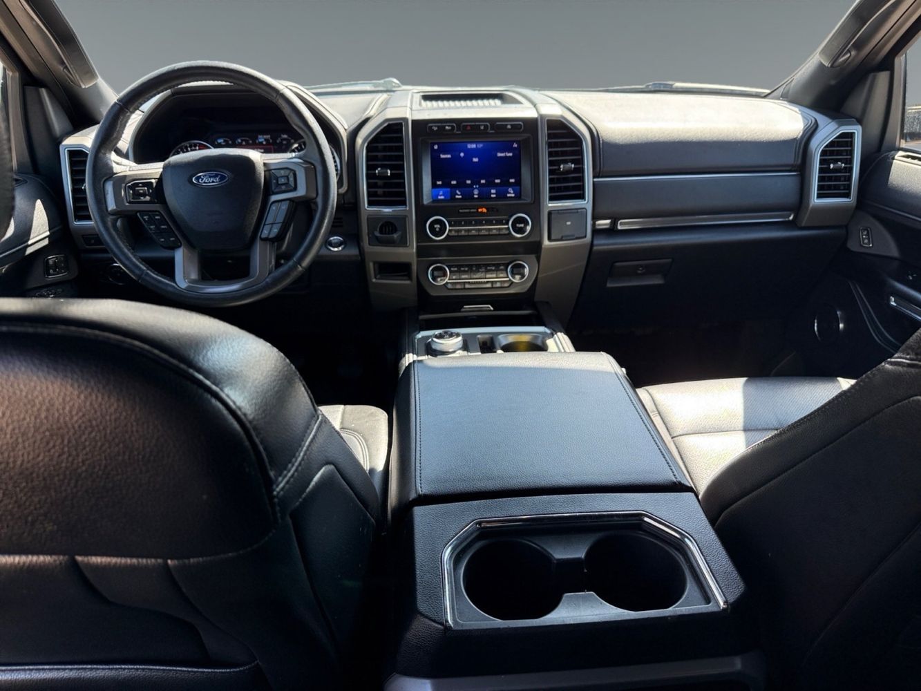 2020 Ford Expedition MAX XLT photo 9