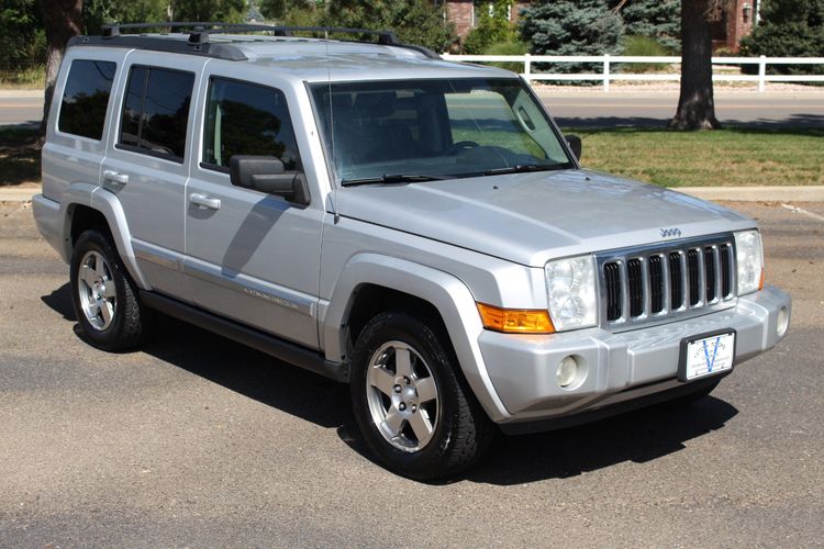 2010 Jeep Commander Sport | Victory Motors of Colorado