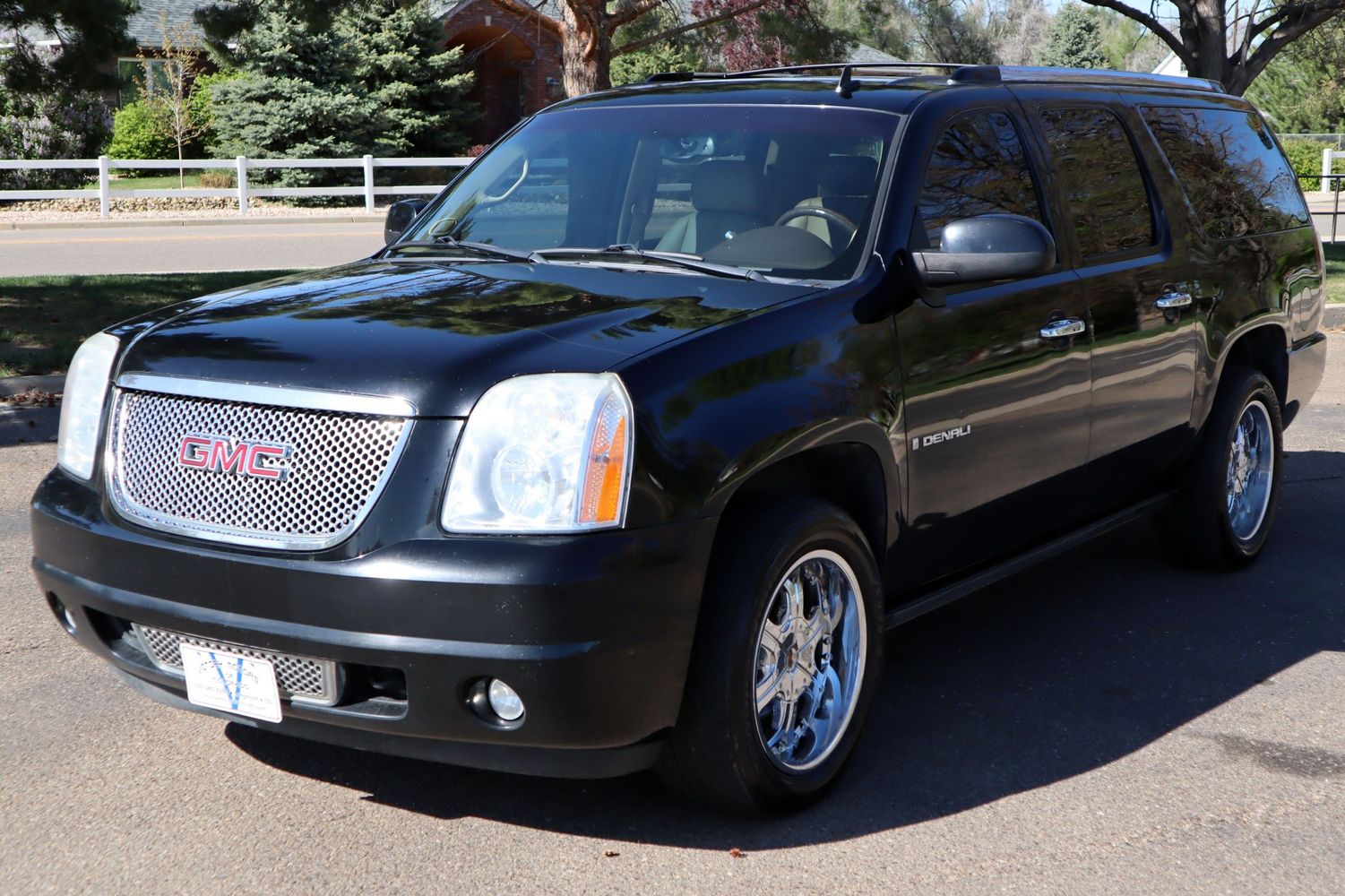 2008 GMC Yukon XL Denali | Victory Motors of Colorado