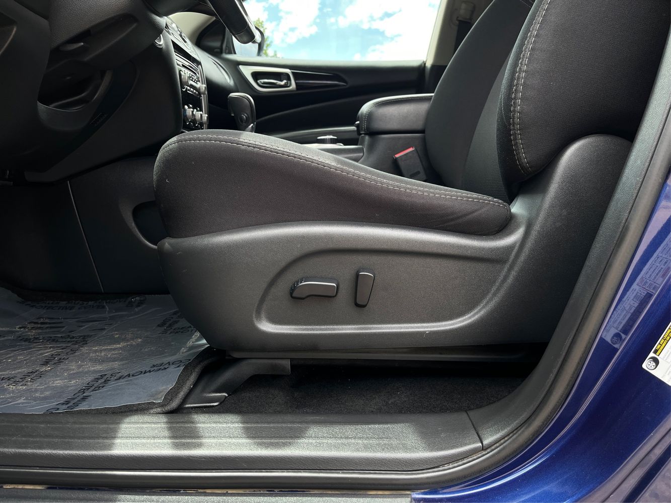 2019 Nissan Pathfinder SV - Photo 22