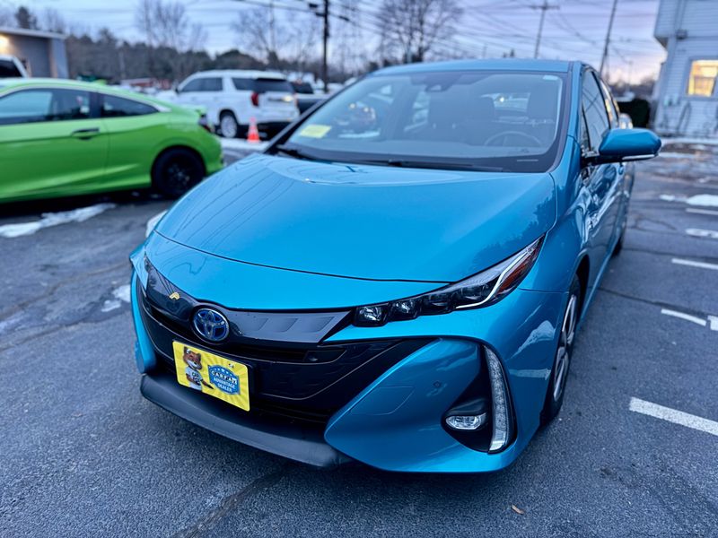 Prius prime on sale blue magnetism