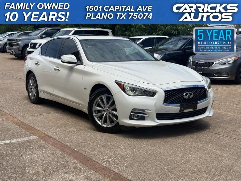 2016 INFINITI Q50 2.0t Premium's photo