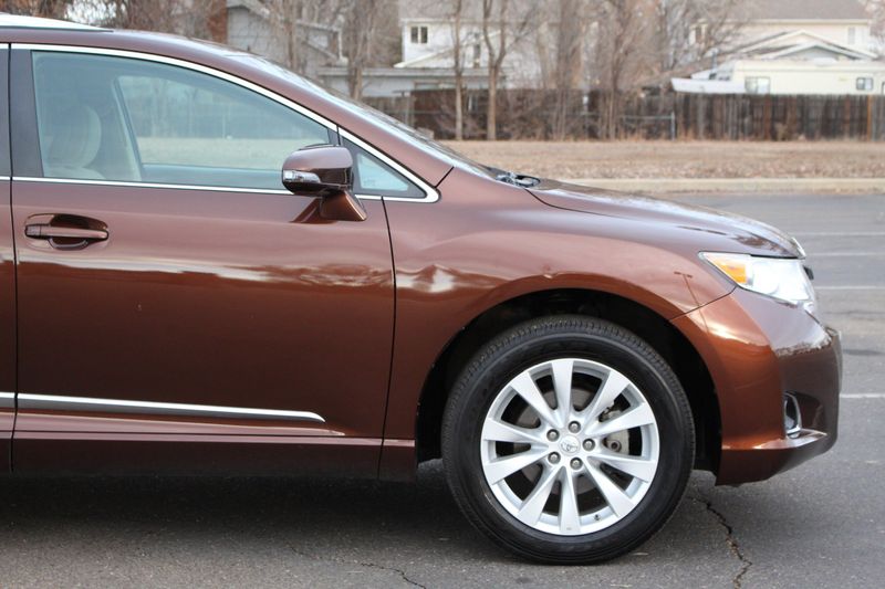 2014 Toyota Venza XLE | Victory Motors of Colorado