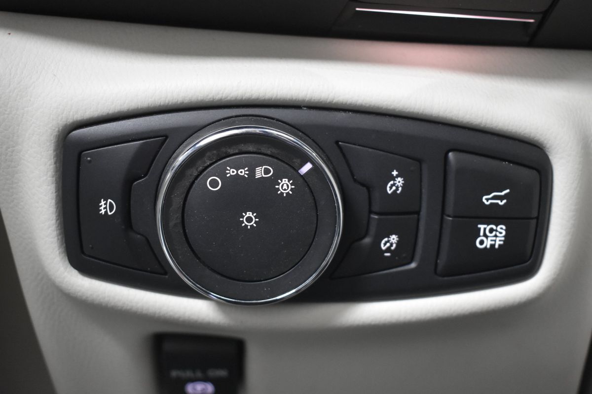 2019 Lincoln Nautilus Black Label