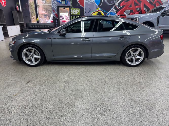 2019 Audi A5 Premium Plus 45 TFSI photo 2