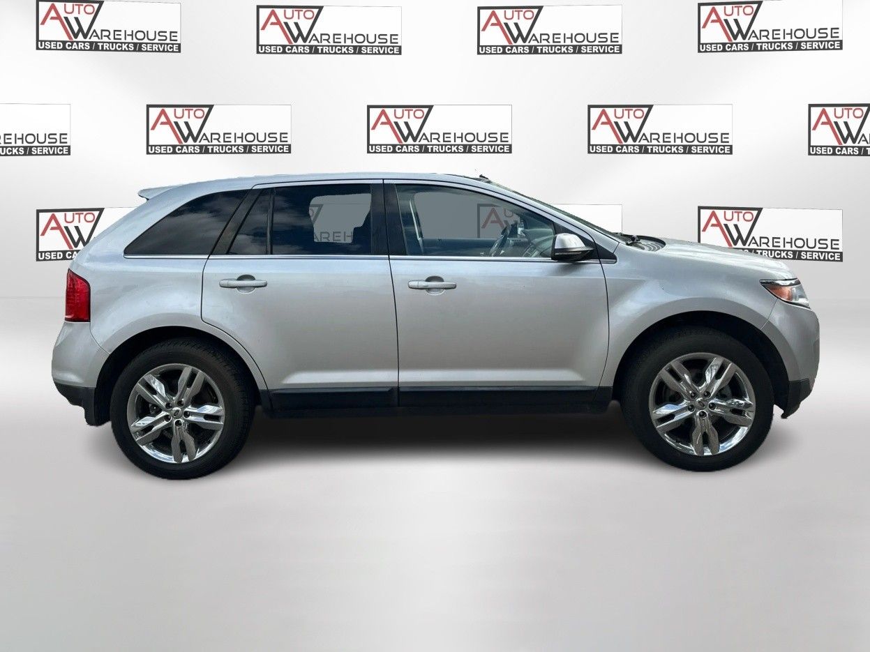 2013 Ford Edge Limited photo 2