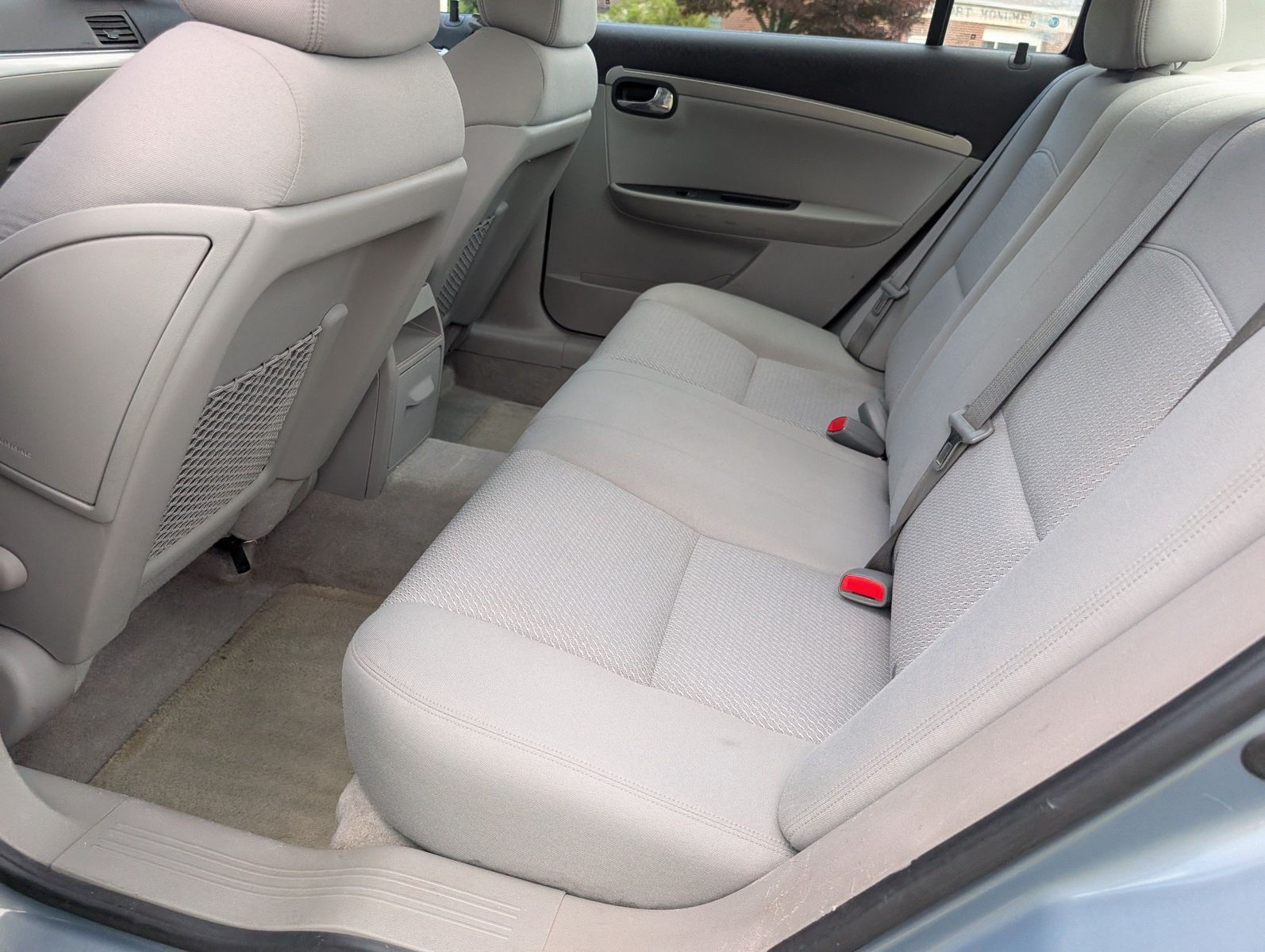 2009 Saturn Aura 57