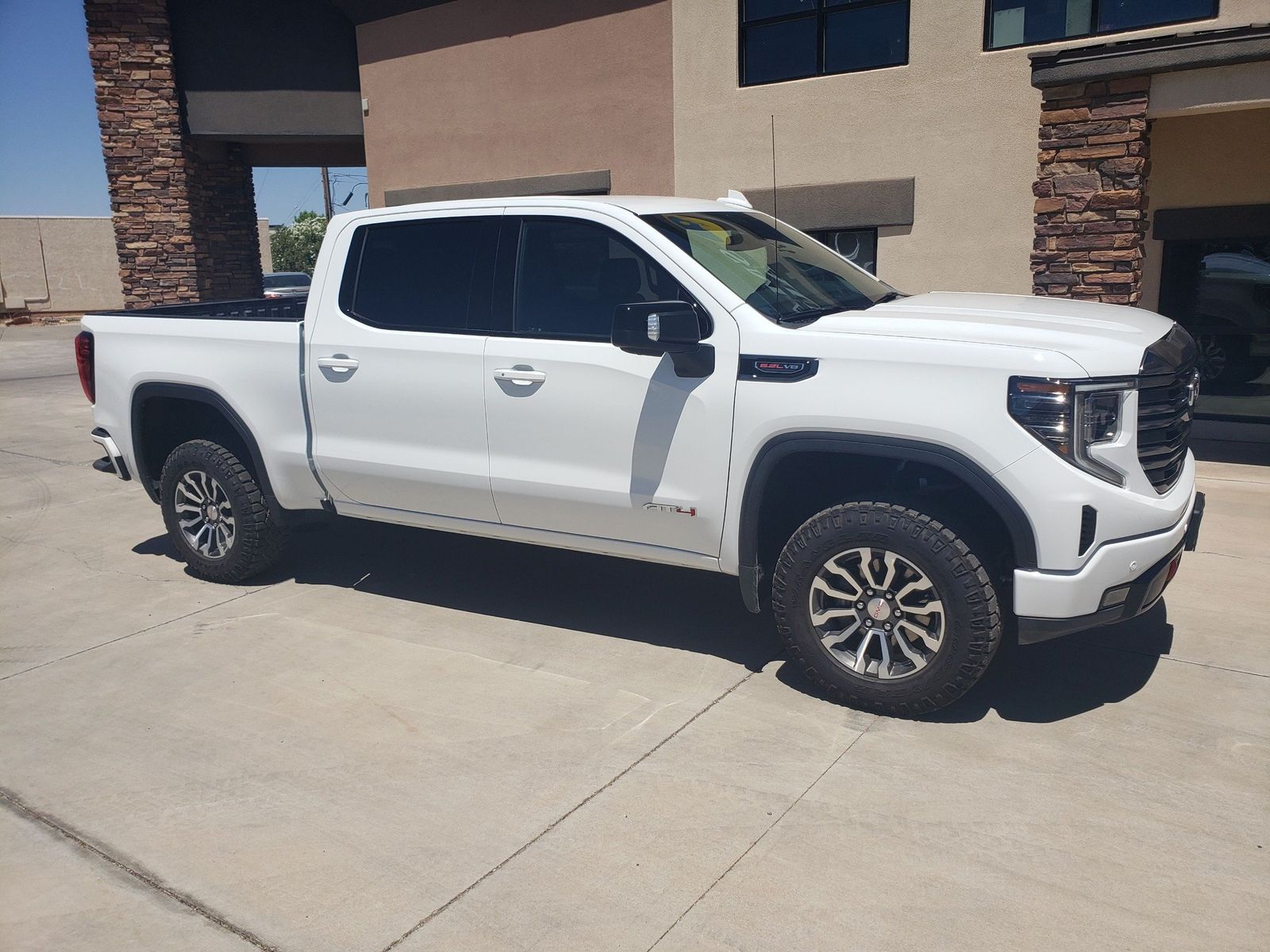 2023 GMC Sierra 1500 AT4 | Small Town Auto Sales