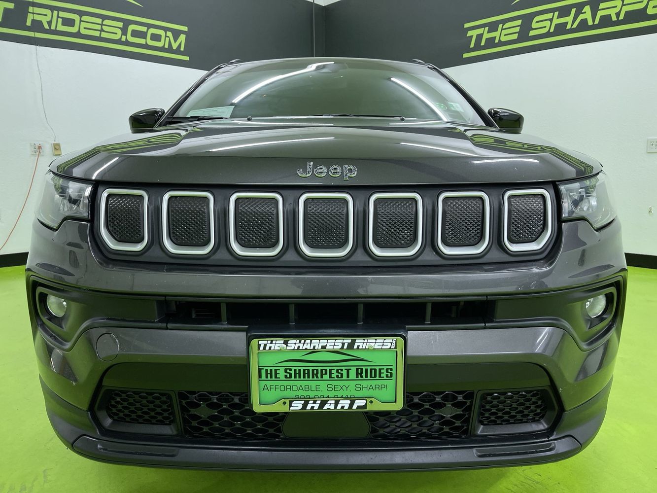 2022 Jeep Compass Latitude photo 3