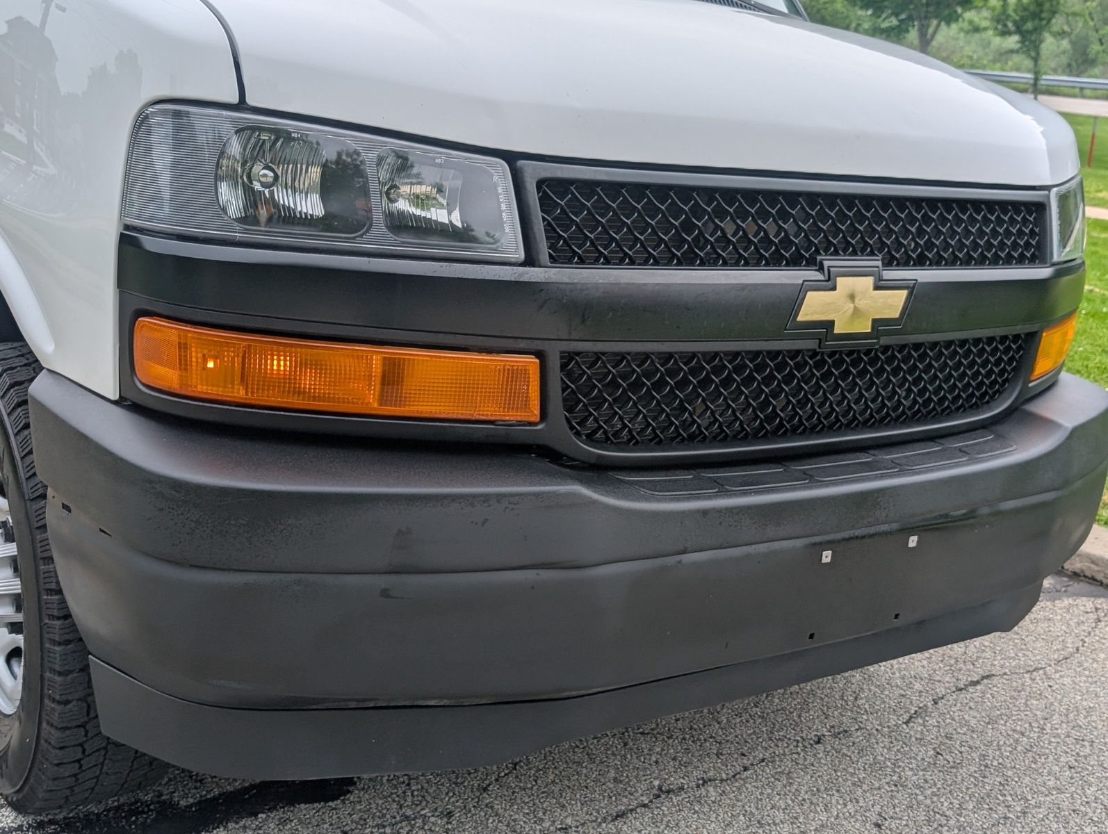 2019 Chevrolet Express 2500 25