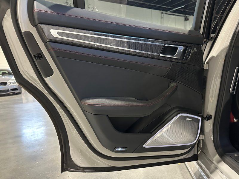 2023 Porsche Panamera GTS, photo 16