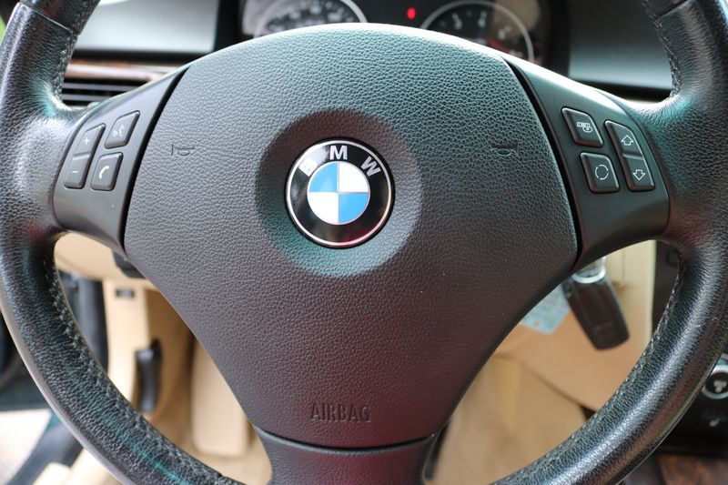 2007 BMW 328XI AWD | Victory Motors of Colorado
