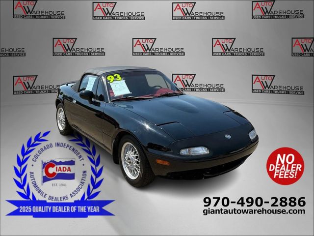 1993 Mazda MX-5 Miata Convertible Rear-Wheel Drive 5-Speed Manual