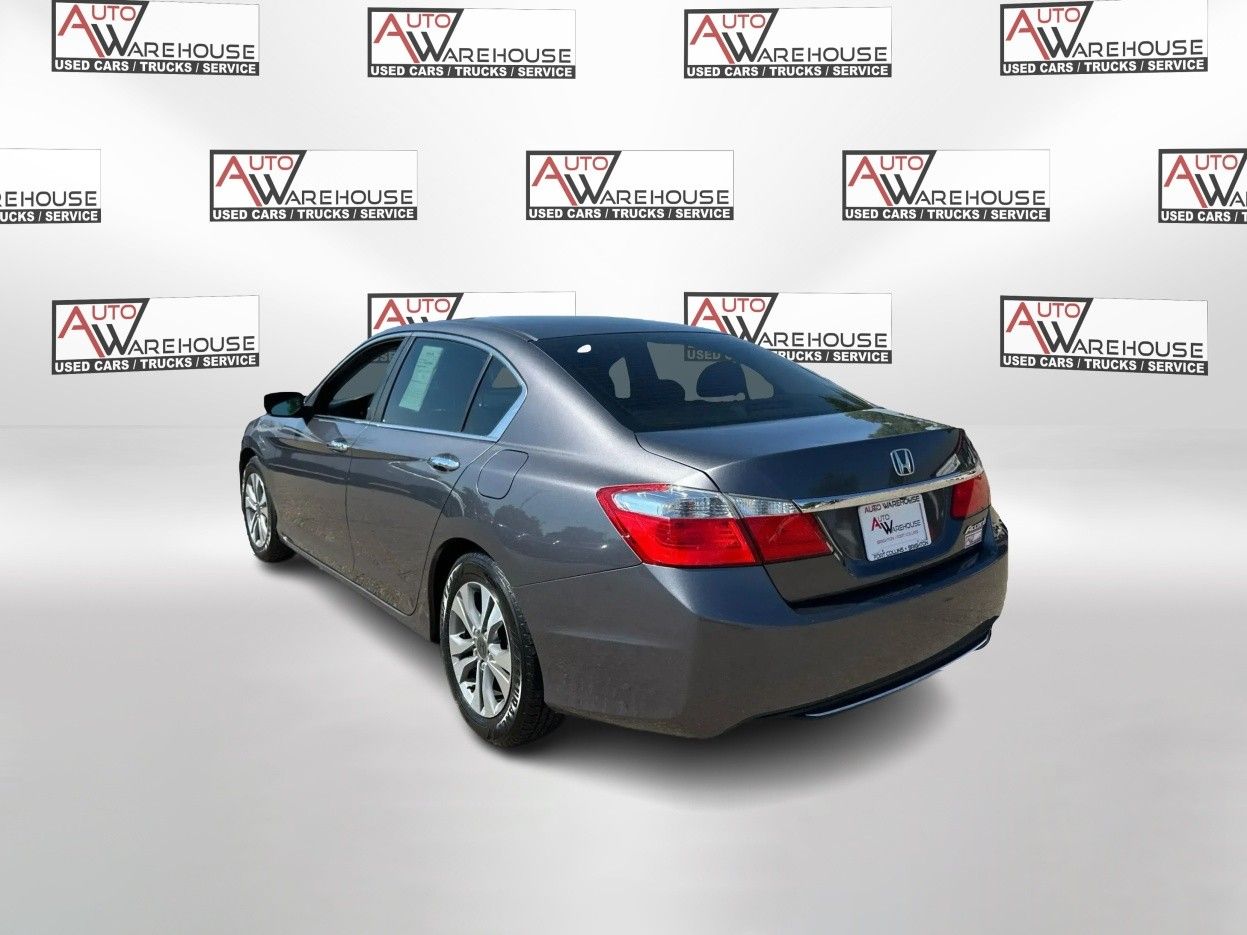 2014 Honda Accord LX photo 5