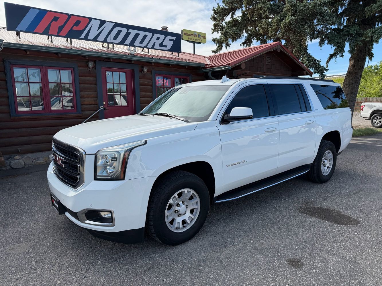 2019 GMC Yukon 4WD SLT's photo