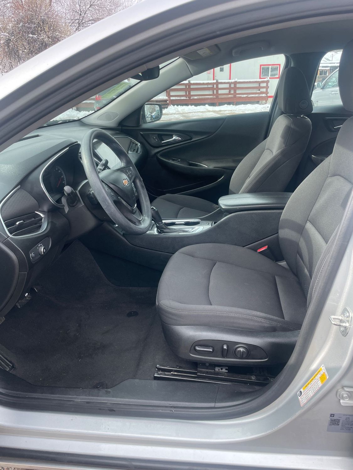 2020 Chevrolet Malibu 1LT photo 2