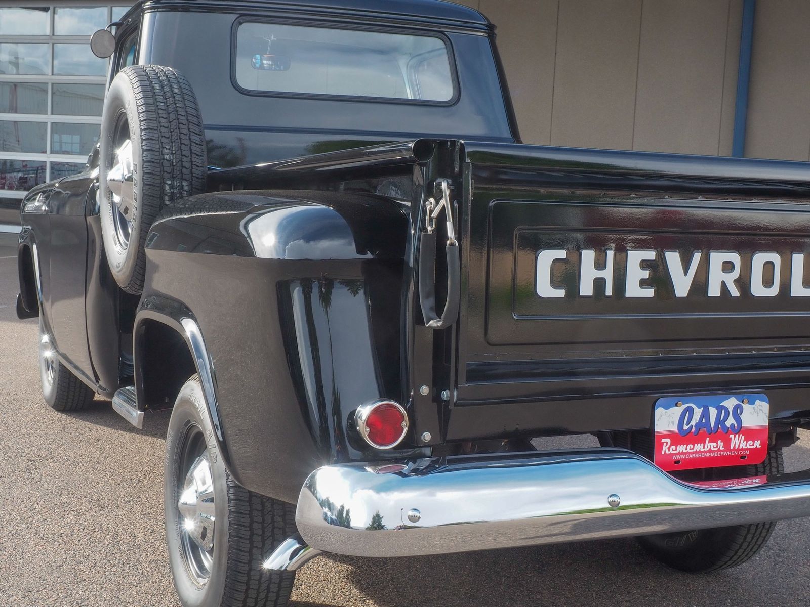 1958 Chevrolet Apache 18