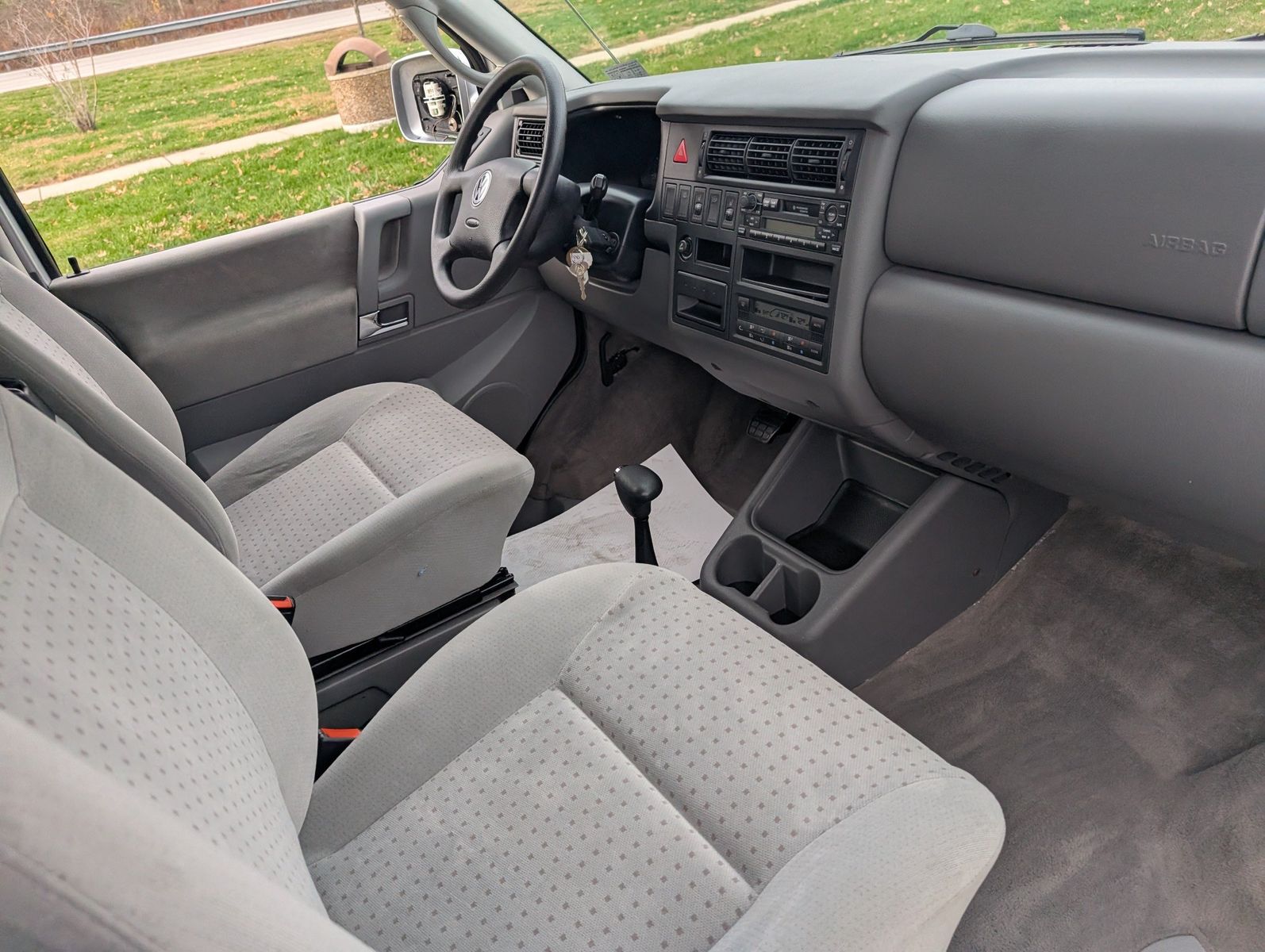 2003 Volkswagen EuroVan 194