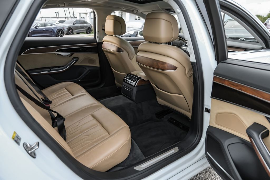 2019 Audi A8 L 55 photo 38