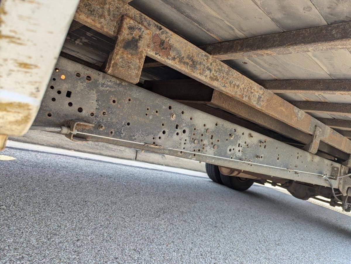 2016 Ford E-Series 47