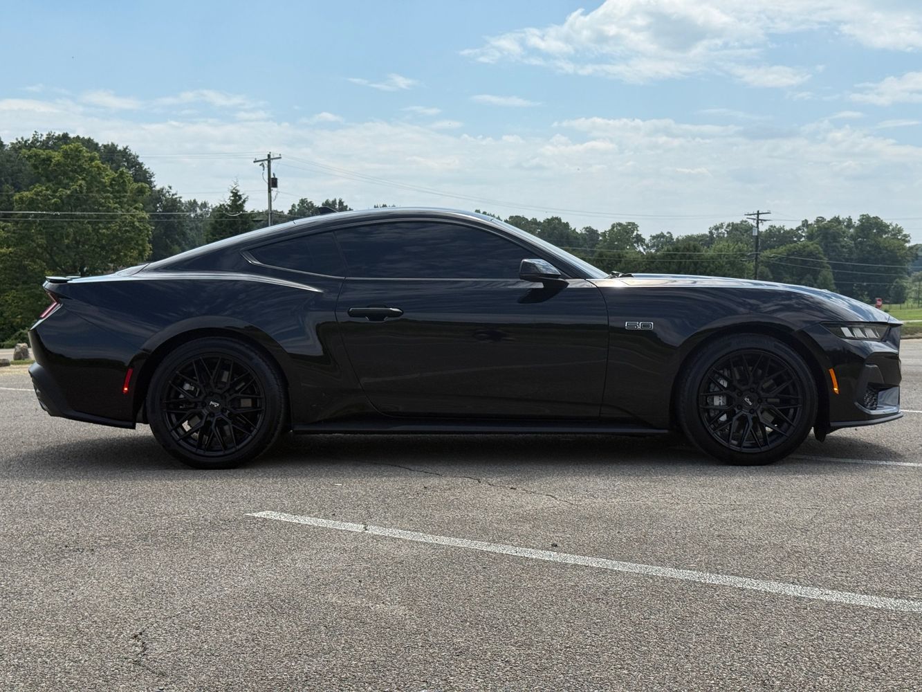 2024 Ford Mustang GT photo 4