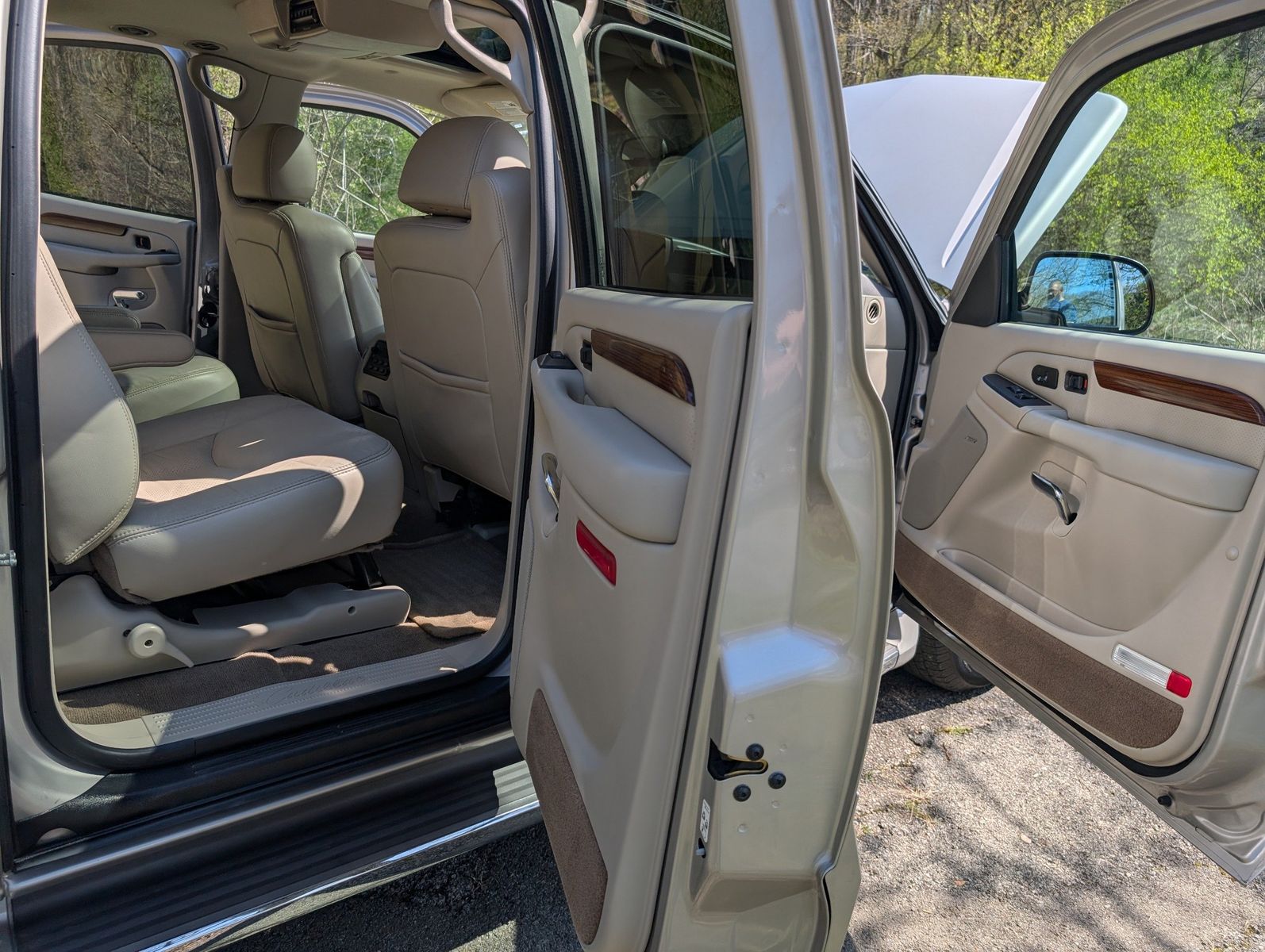 2004 Cadillac Escalade ESV 138