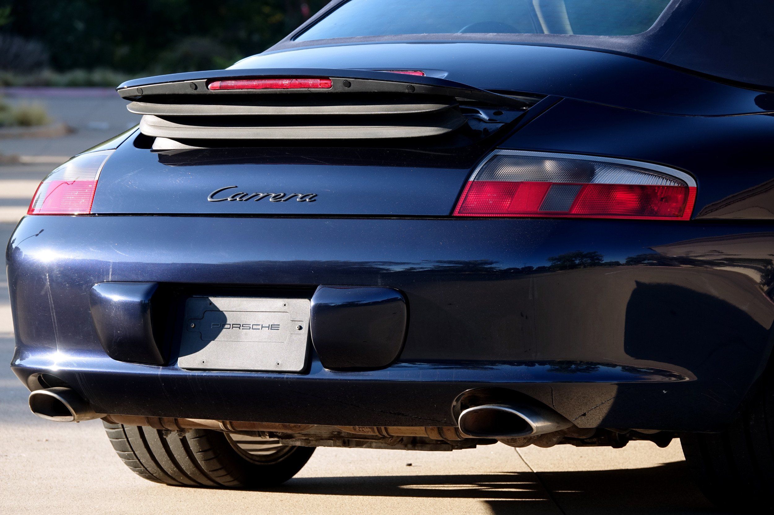 2004 Porsche 911 4S photo 32
