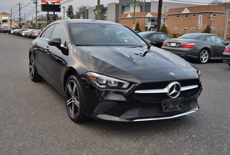 2021 Mercedes Benz CLA 250 4MATIC photo 4