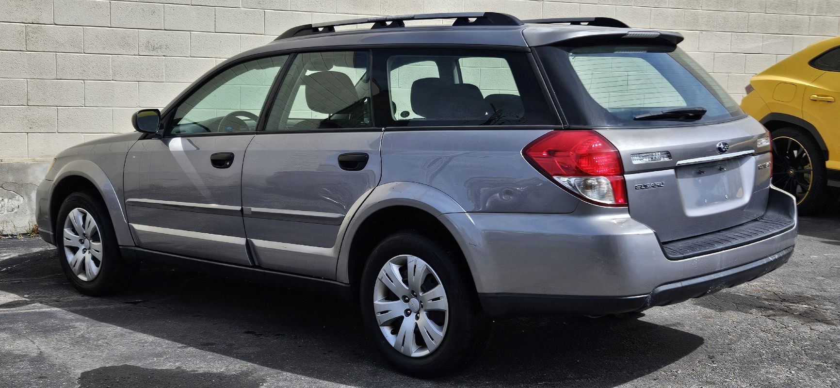 View vehicle photo 3