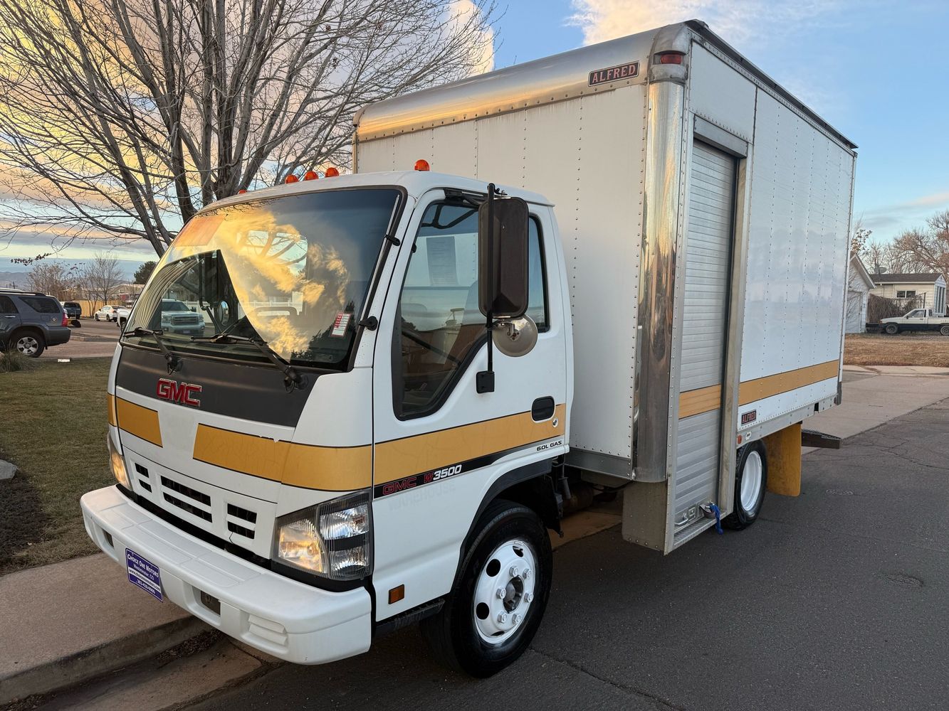 2007 GMC W3500's photo