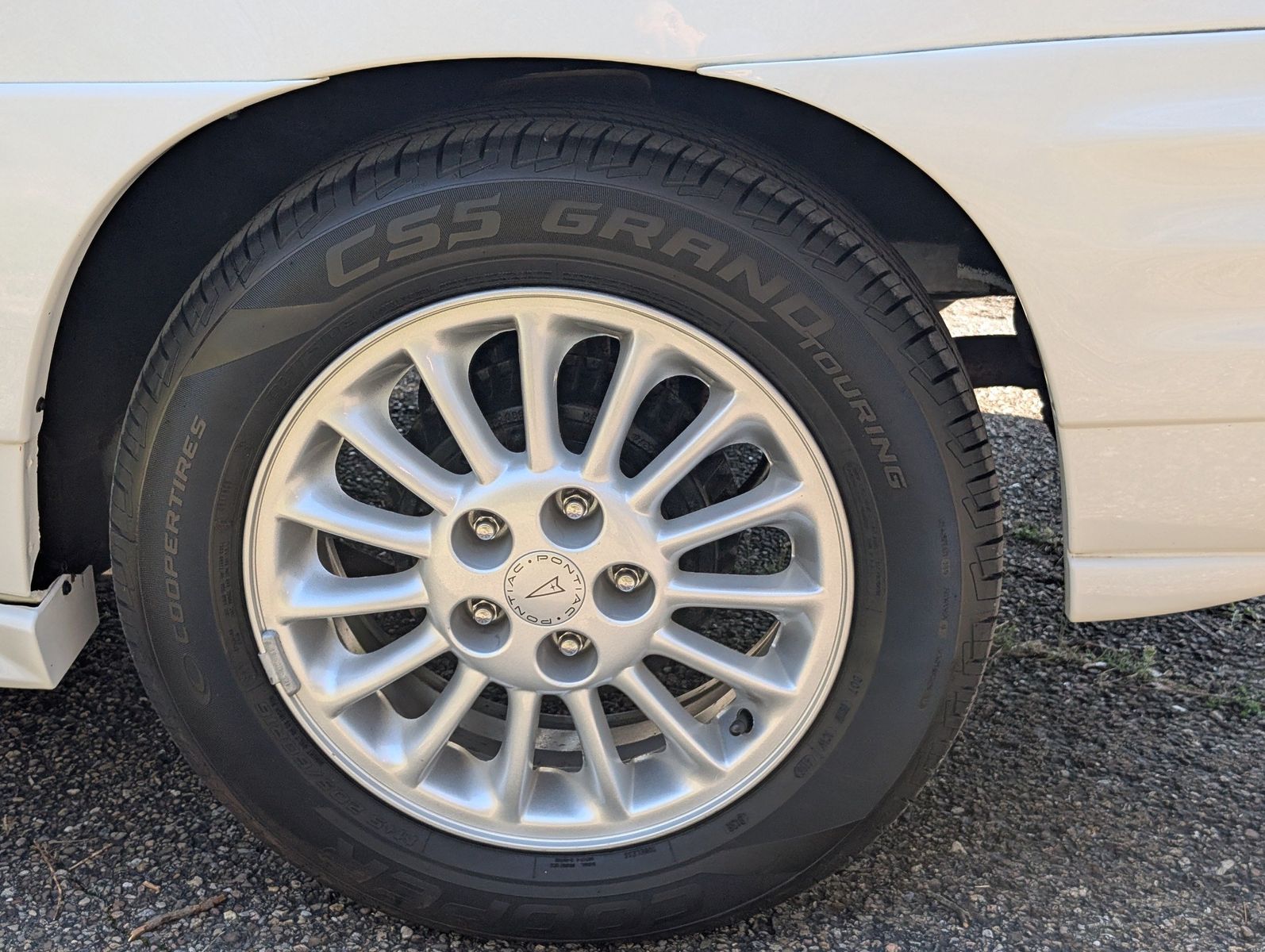 2001 Pontiac Grand Am 172