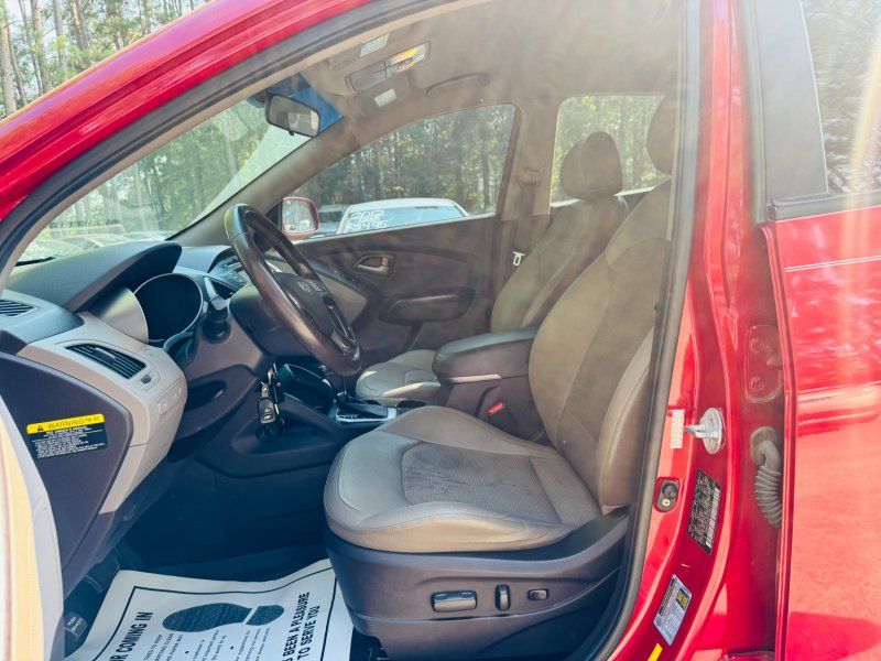 2015 Hyundai Tucson SE photo 10