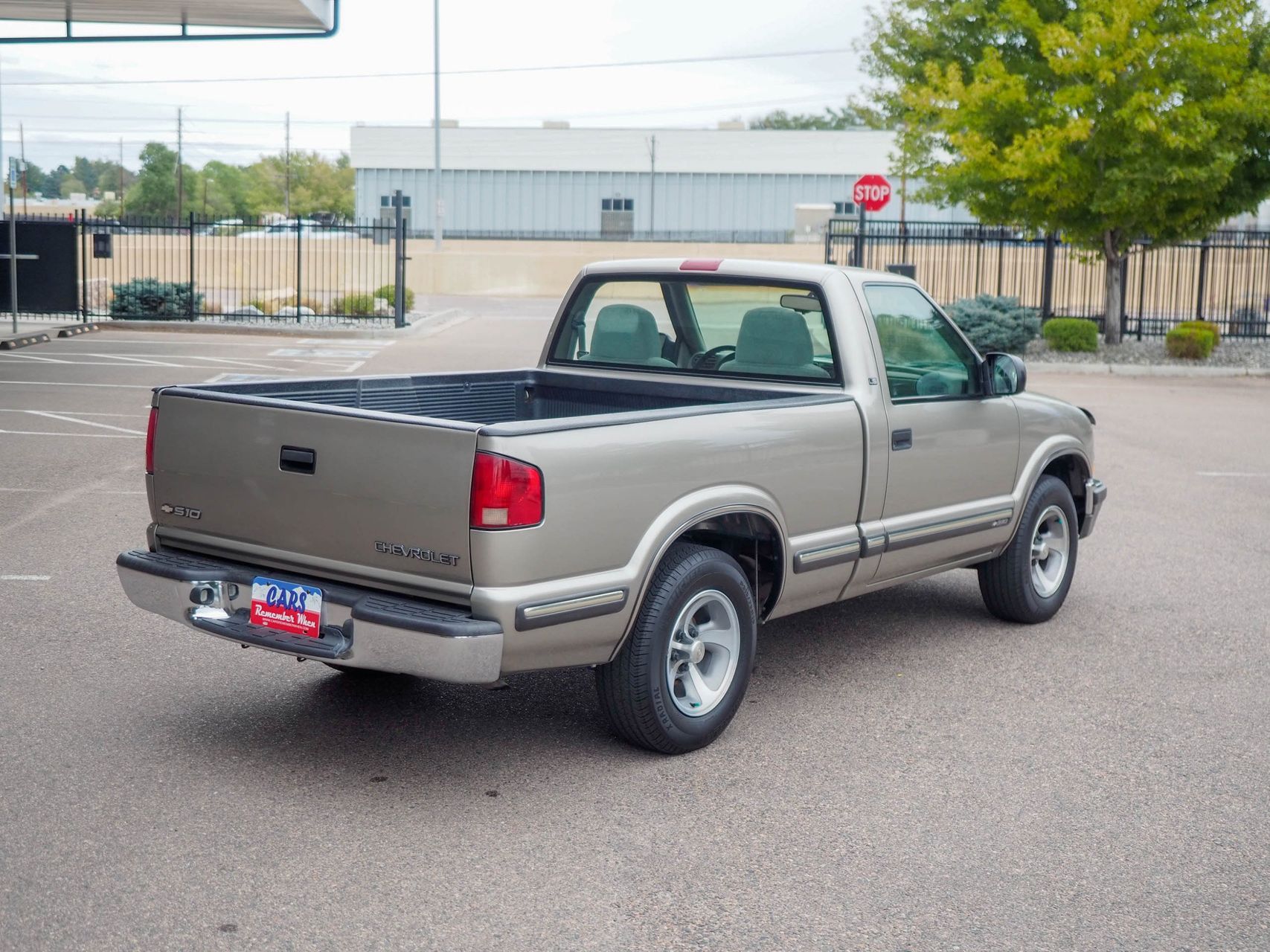 1999 Chevrolet S-10 19