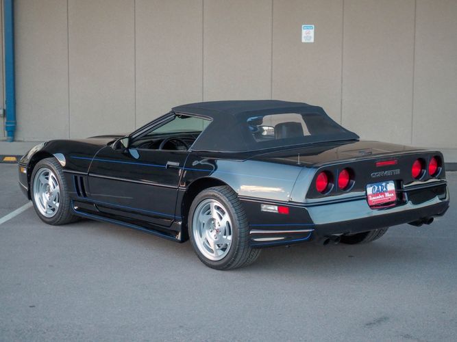 1990 Chevrolet Corvette Convertible 