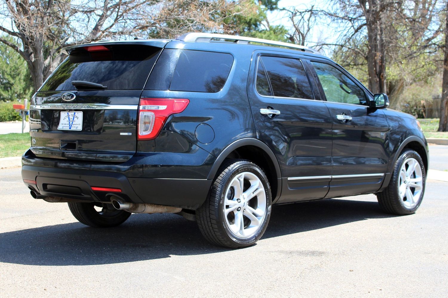 2014 Ford Explorer Limited | Victory Motors of Colorado