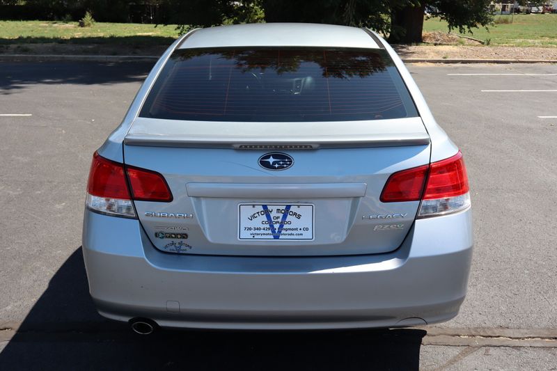 2012 Subaru Legacy 2.5i Premium | Victory Motors of Colorado