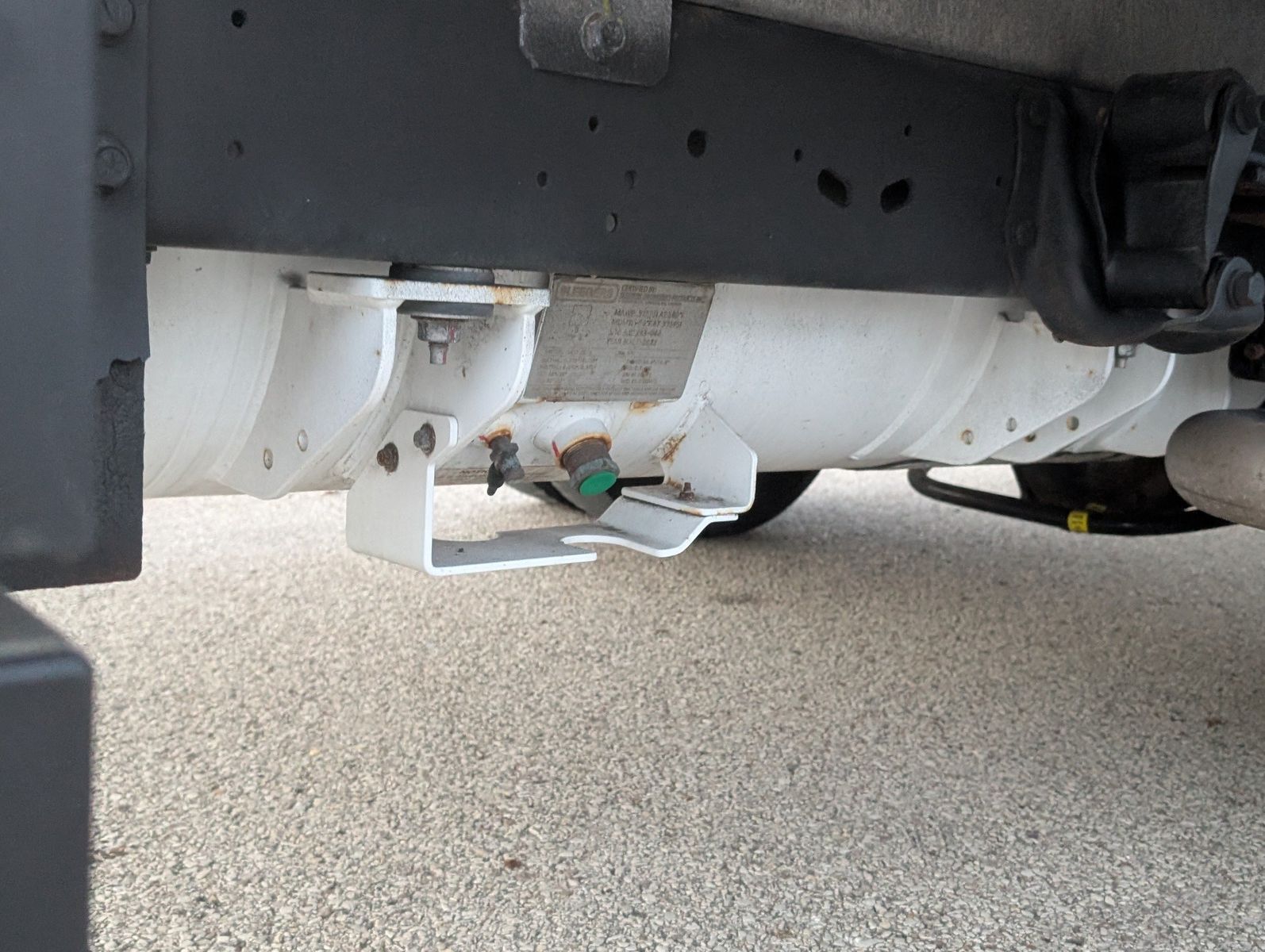 2022 Ford E-Series Chassis 27