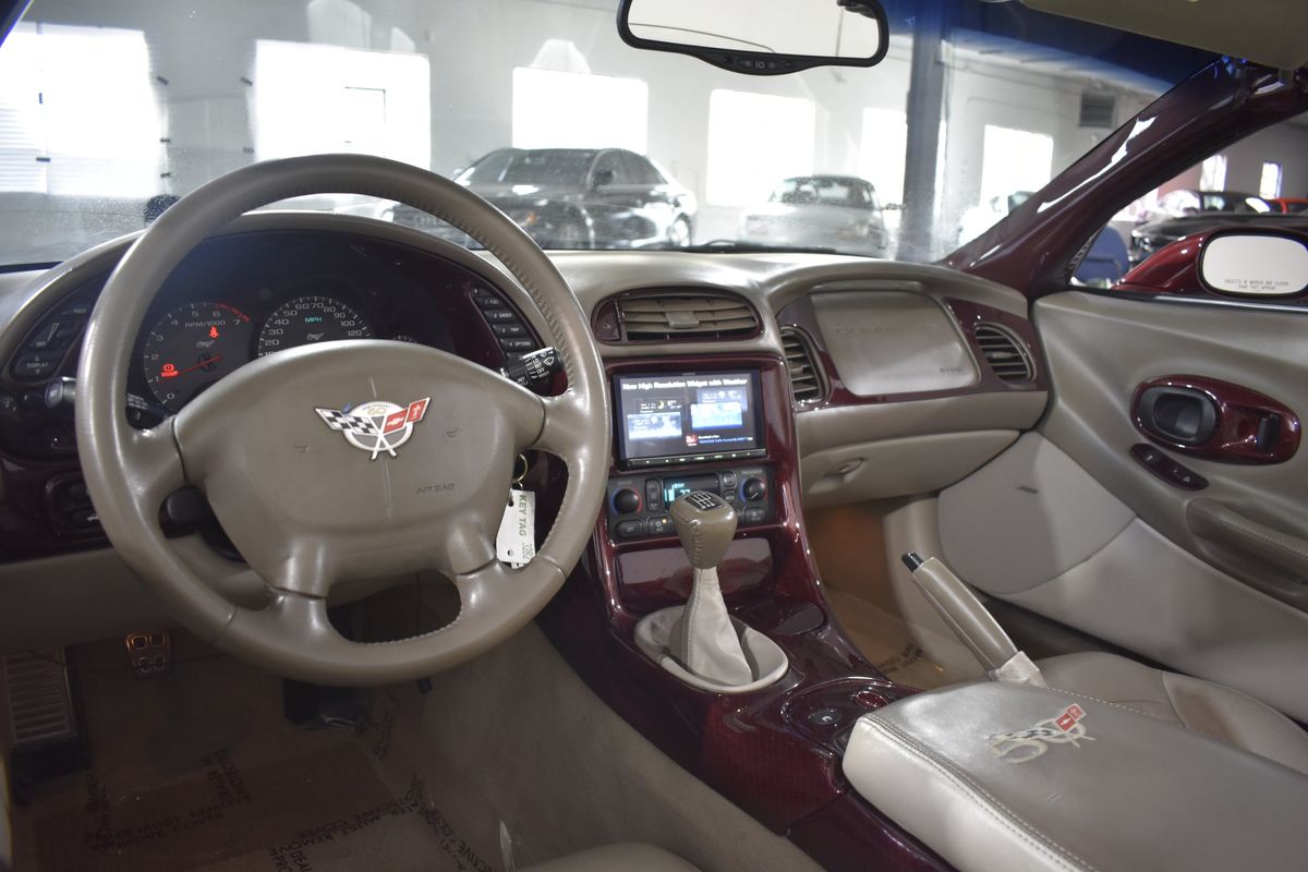 2003 Chevrolet Corvette 