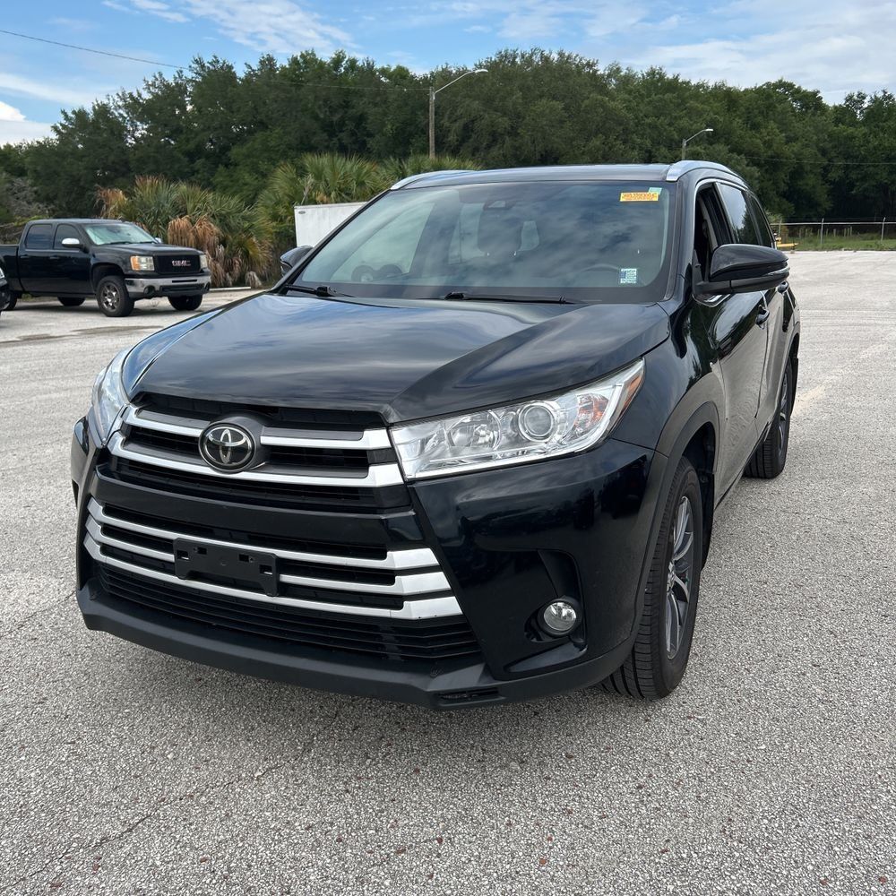 2017 Toyota Highlander XLE 4x4 V6's photo