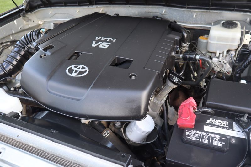 2008 Toyota FJ Cruiser Base | Victory Motors of Colorado