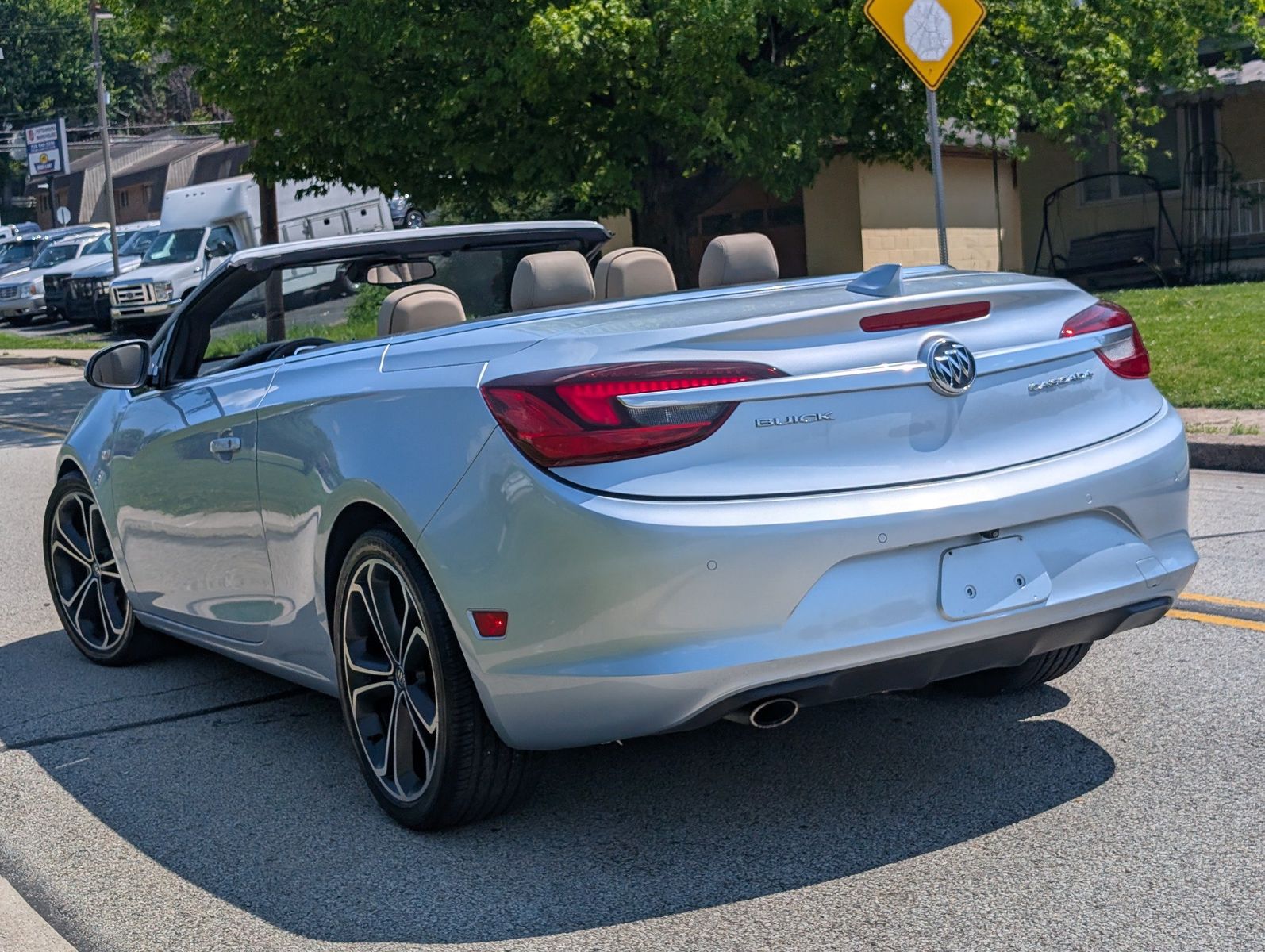 2016 Buick Cascada 9