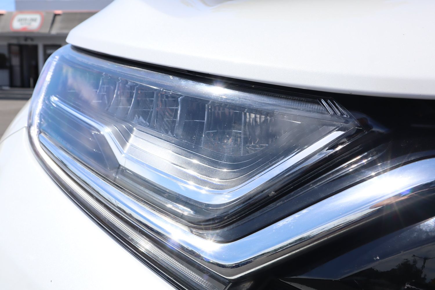 2022 Honda CR-V Hybrid Touring photo 8