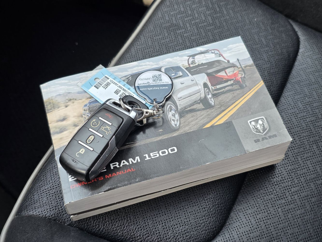 2022 Ram 1500 Laramie photo 29