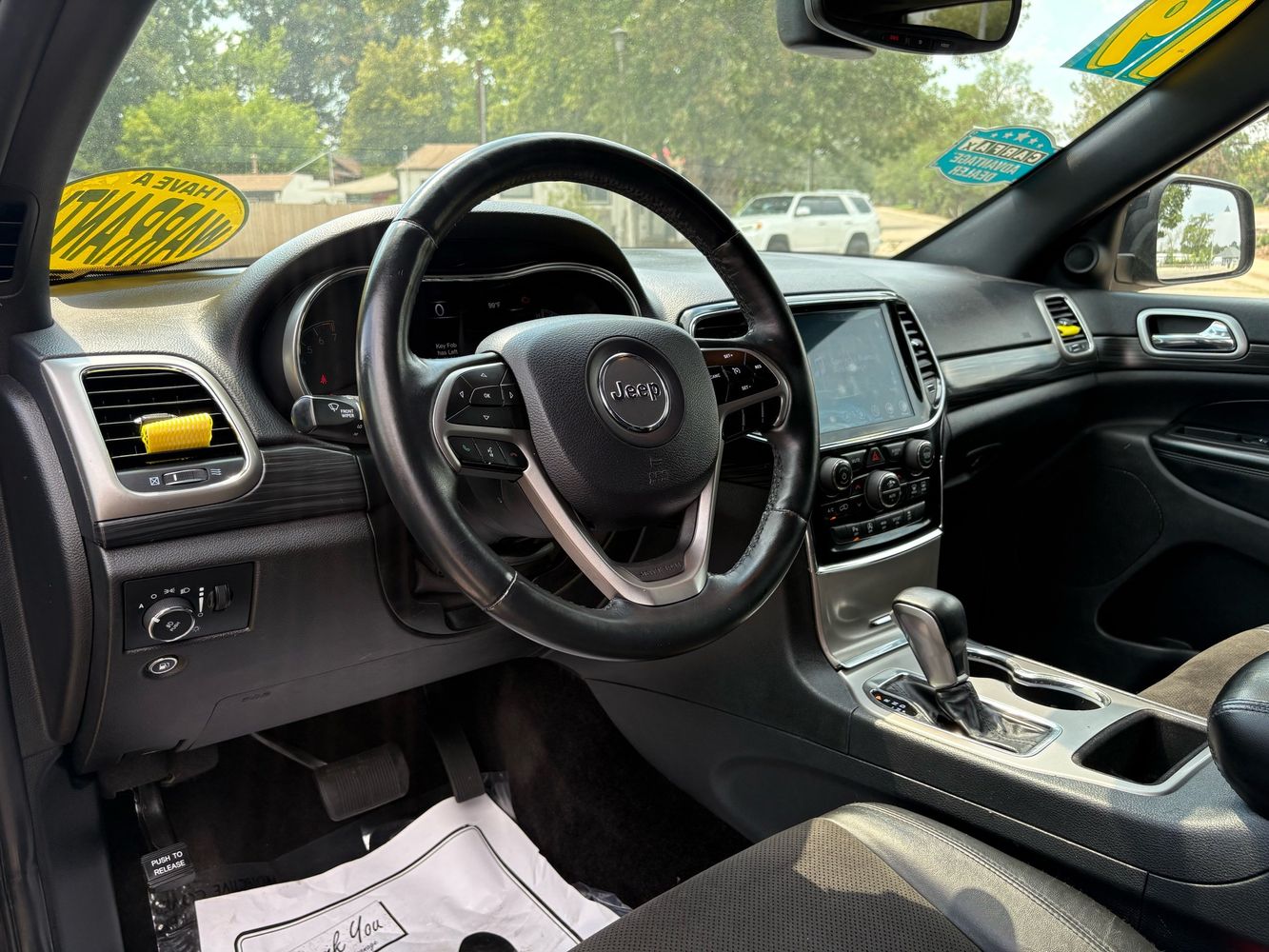 2019 Jeep Grand Cherokee Altitude - Photo 20