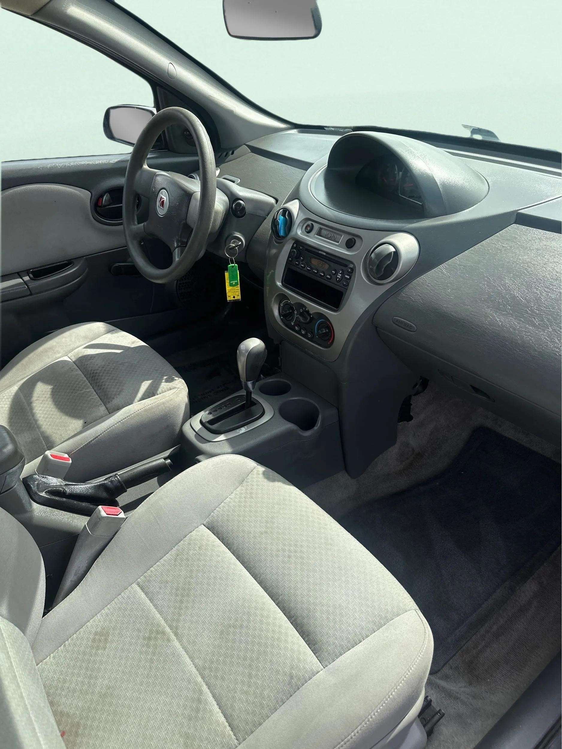 2005 Saturn ION 2 - Photo 7