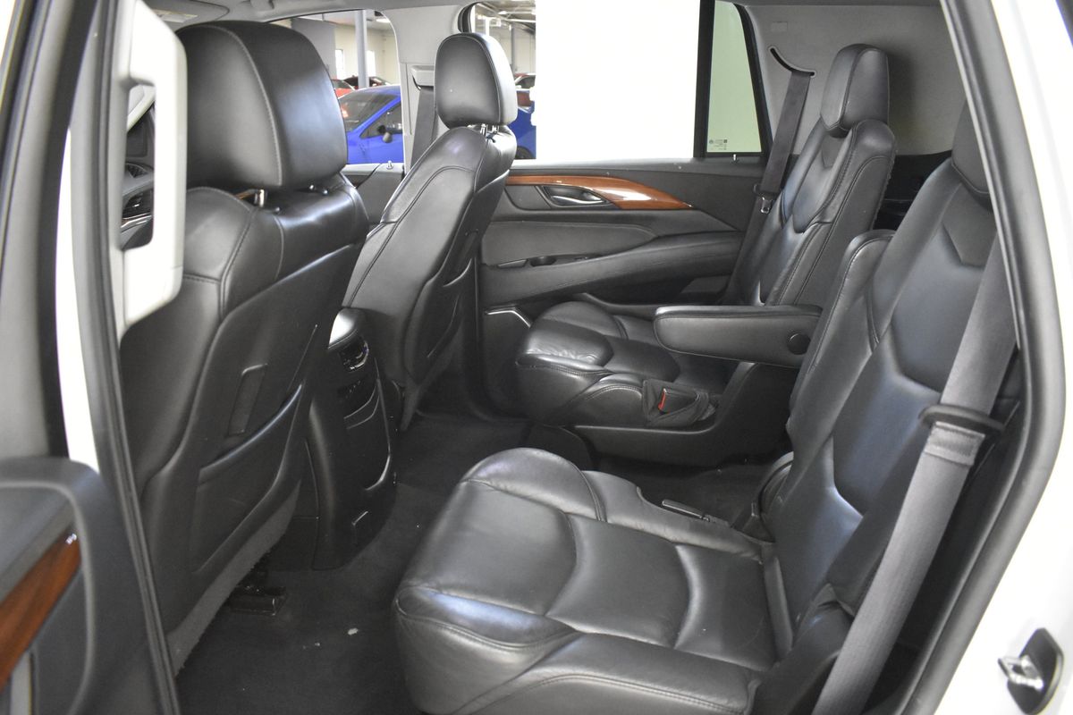 2017 Cadillac Escalade Premium Luxury