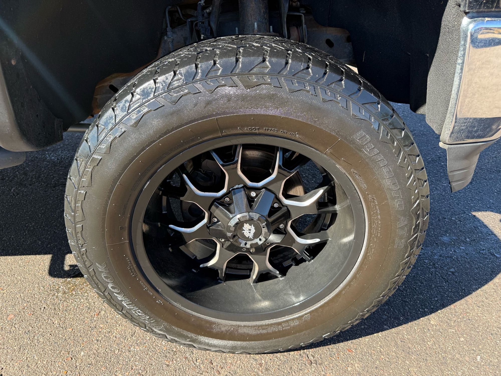 2014 Chevrolet Silverado 1500 LT photo 12
